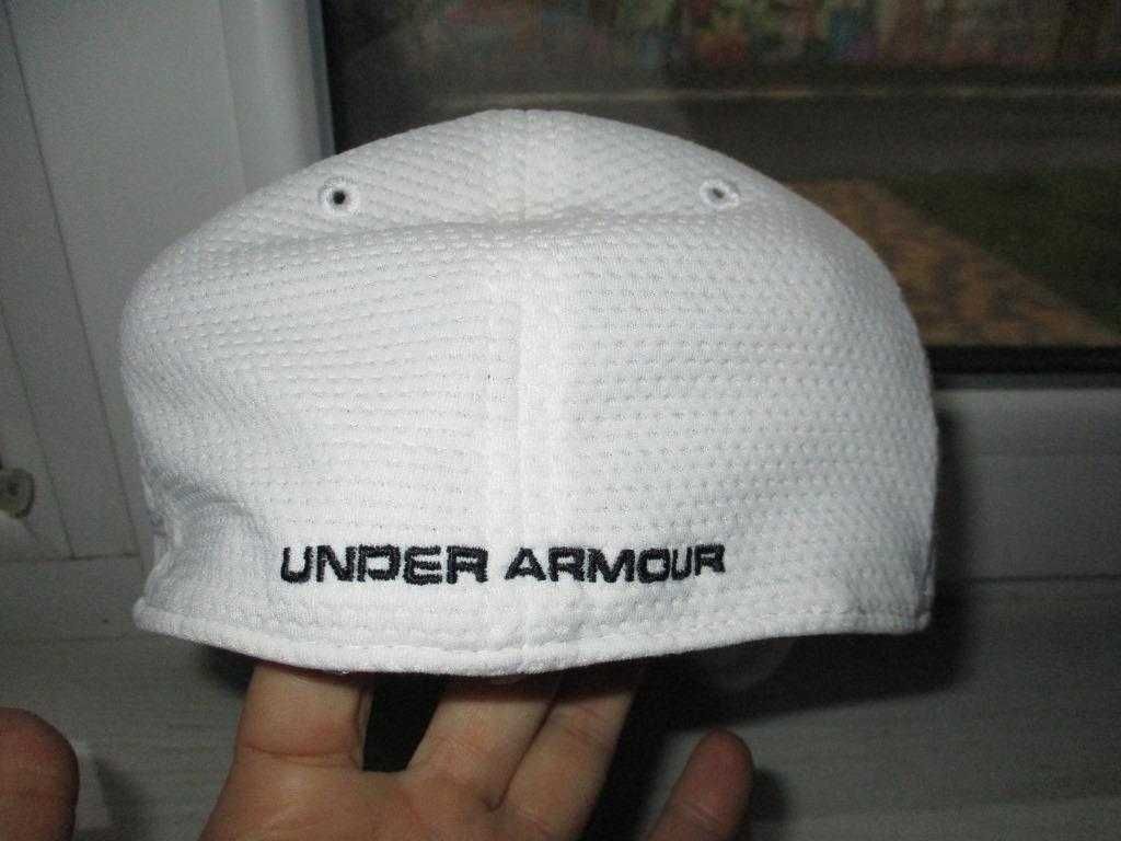 Кепка Under Armour белая