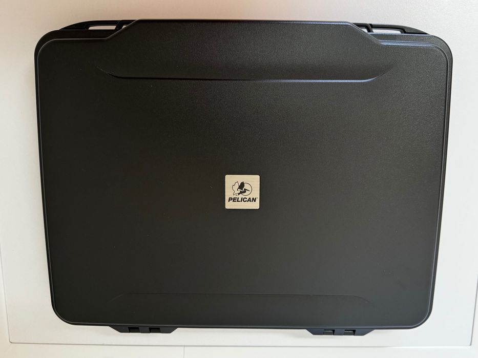 Macbook Pro 14" - 1085 HardBack Laptop Case - Como Novo