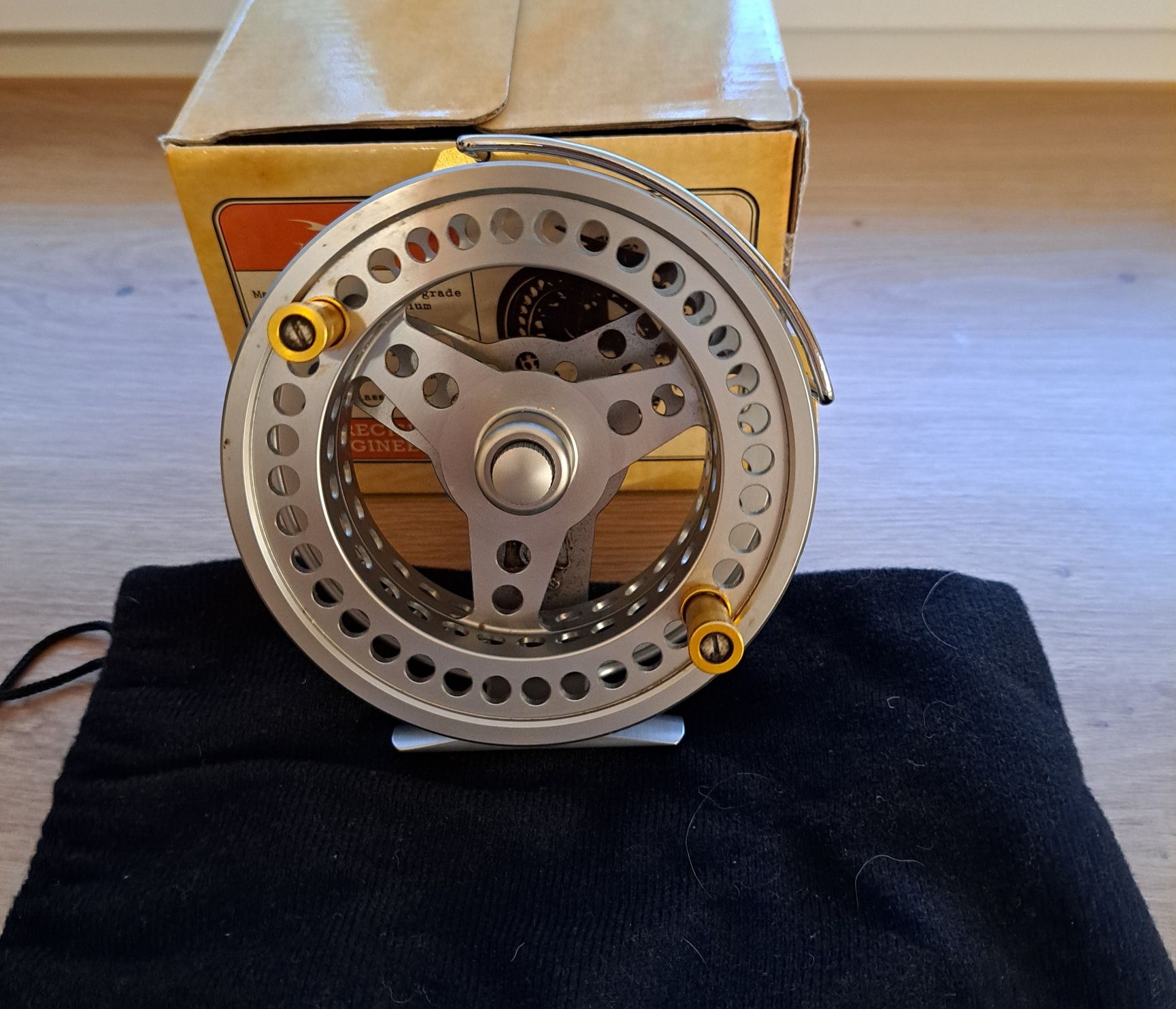Kołowrotek TF Gear Classic Centre Pin