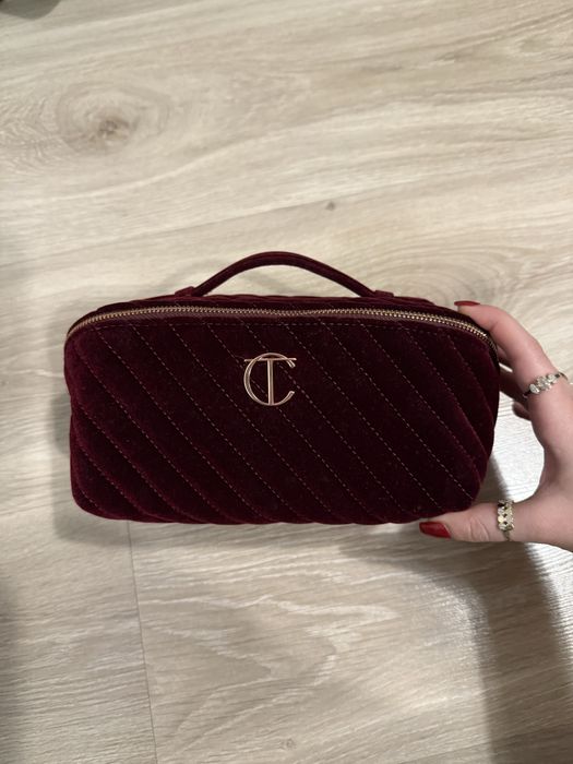 Kosmetyczka Charlotte Tilbury