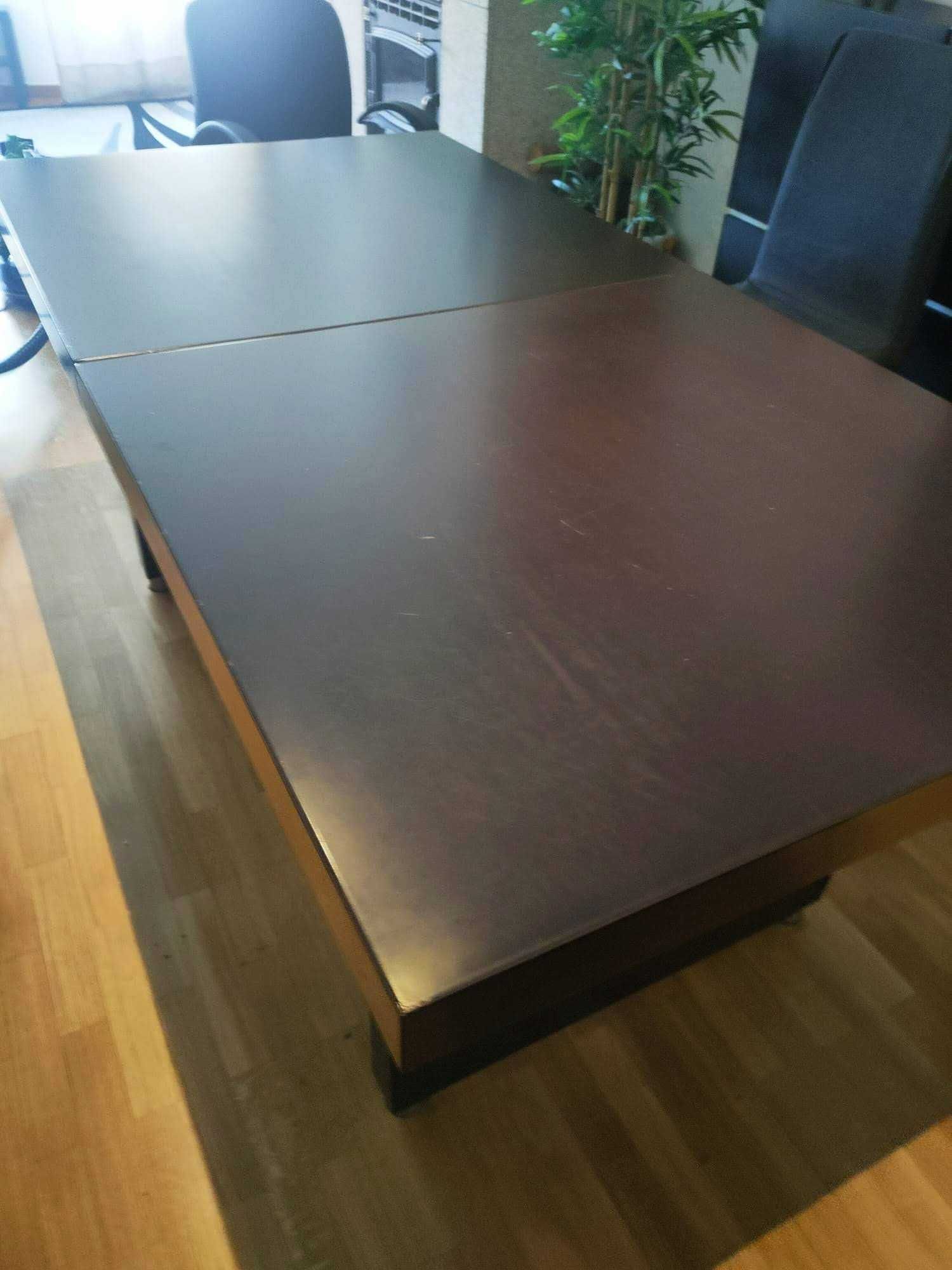 Mesa de jantar extensível