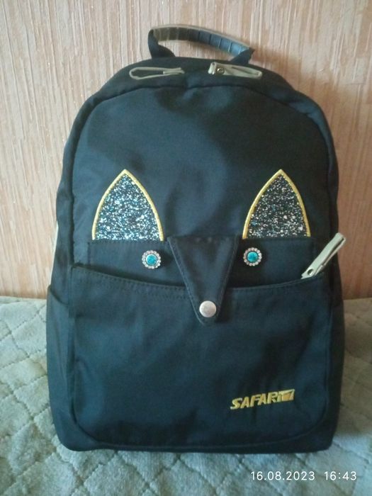 Рюкзак для дівчинки