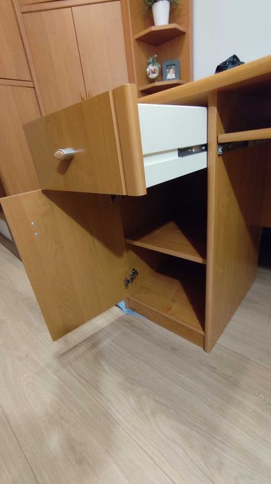 Biurko 200 zł - Tarnobrzeg