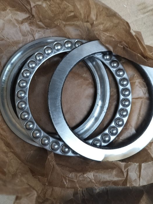 Подшипник  4-8122. 5-8216 2гпз