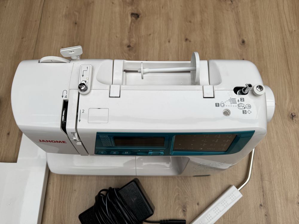 Maszyna do szycia Janome 5270QDC gwarancja
