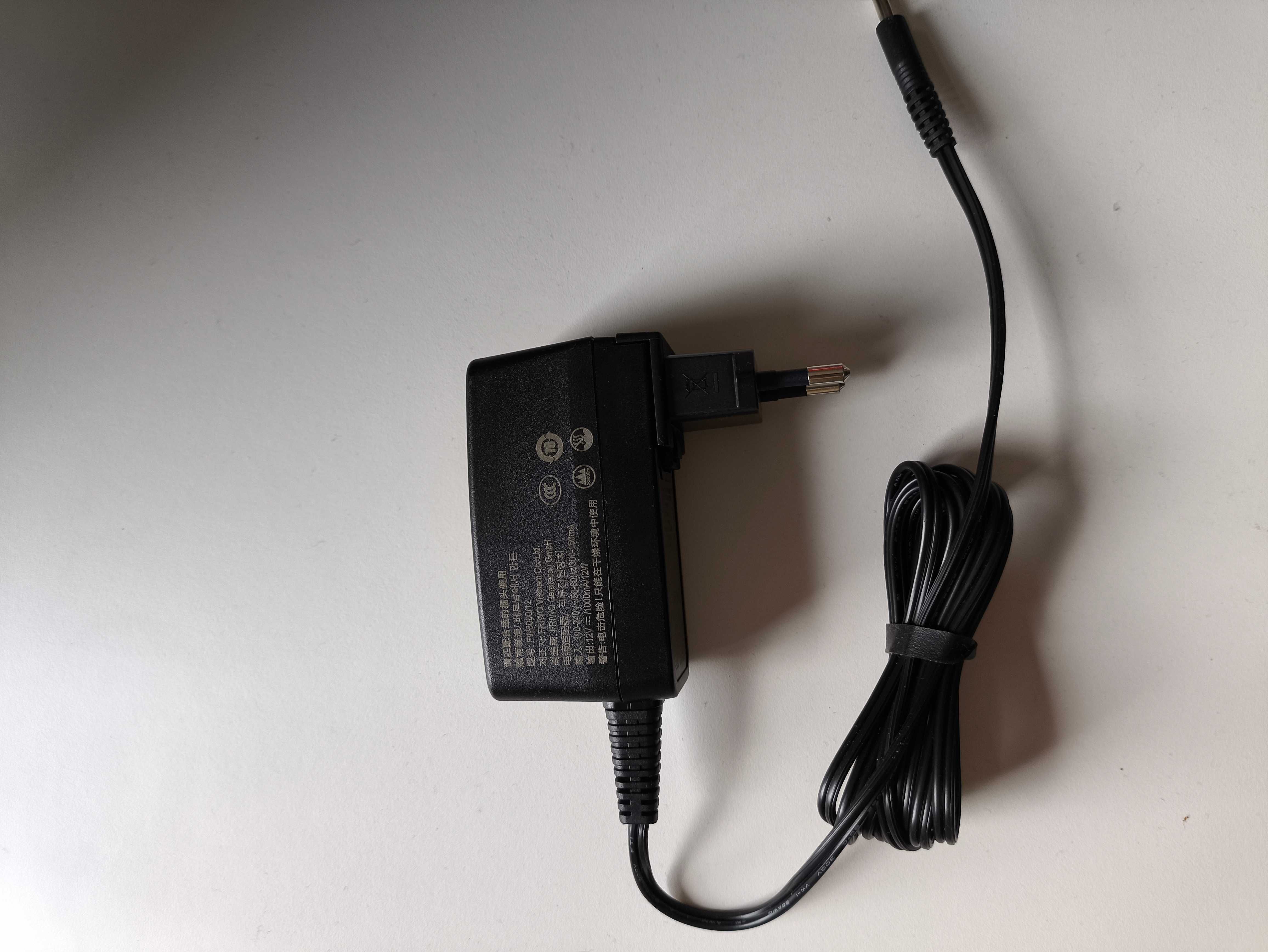 Zasilacz 12V / 1A