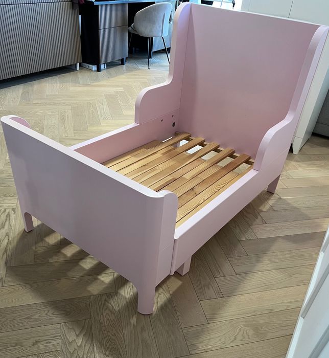 Różowe łóżko dla dziewczynki , rozsuwane rośnie razem z dzieckiem