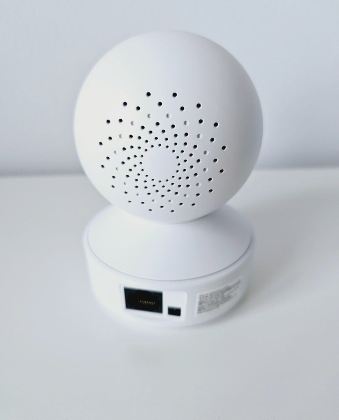 Kamera IP wewnętrzna Reolink E1 Pro V3 obrotowa bezprzewodowa