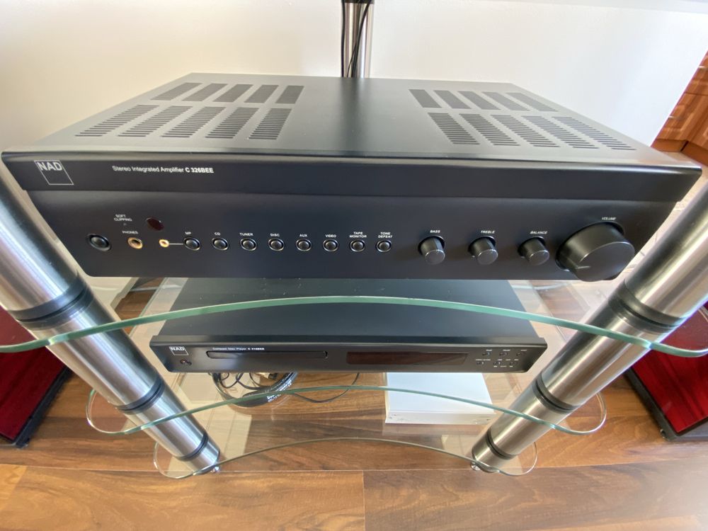 Wzmacniacz NAD C 326BEE odtwarzacz cd  NAD C 516BEE
