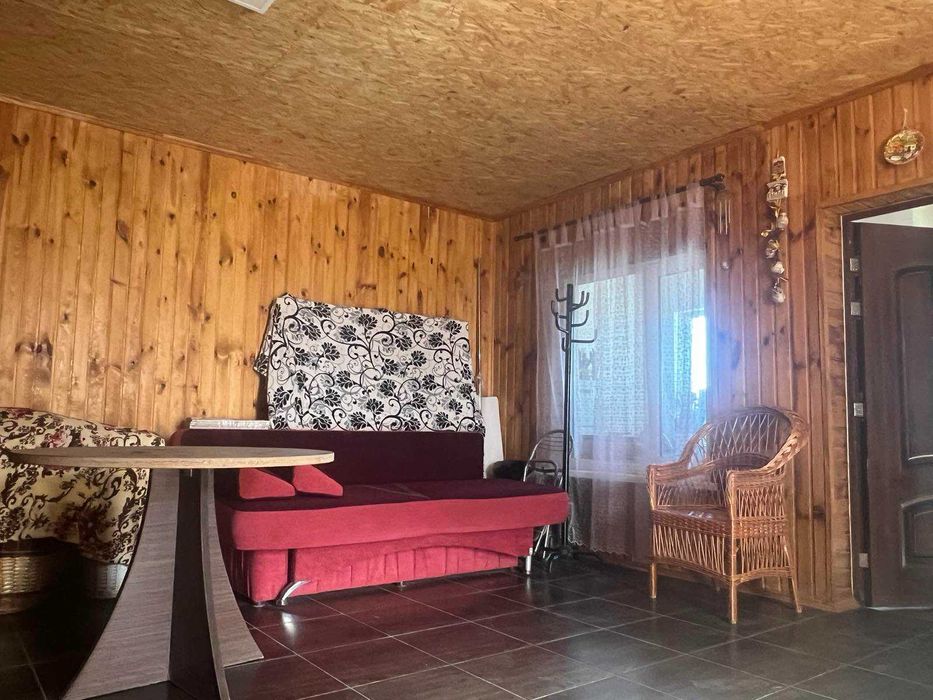 Продам дачу с. Липовий скиток 80м2 , комунікаціі, поруч озеро