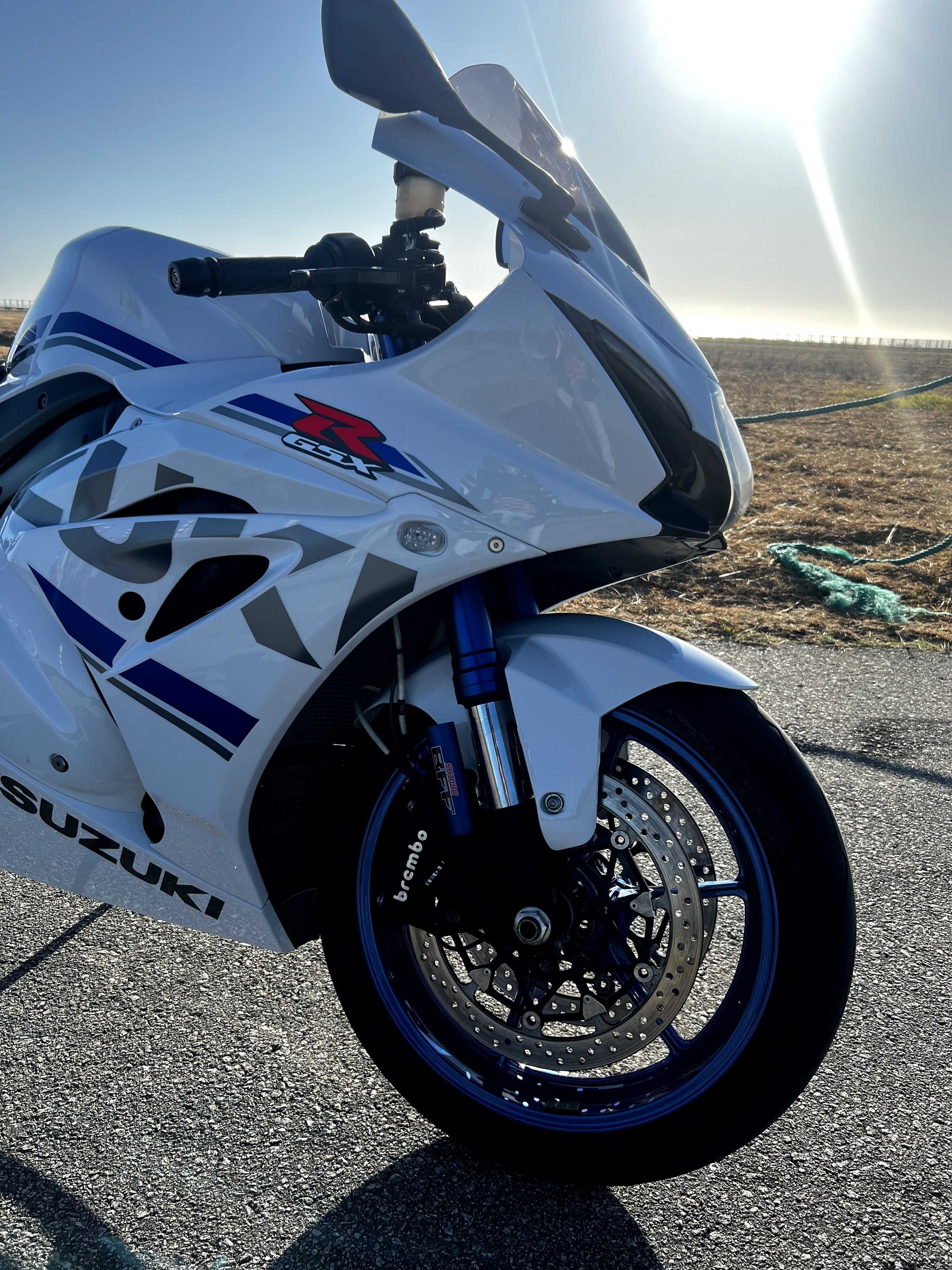 Suzuki gsx-r 1000r (2018)