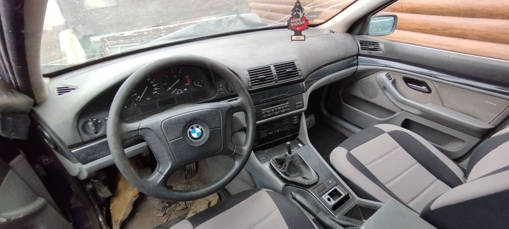 Розборка BMW 525 e39