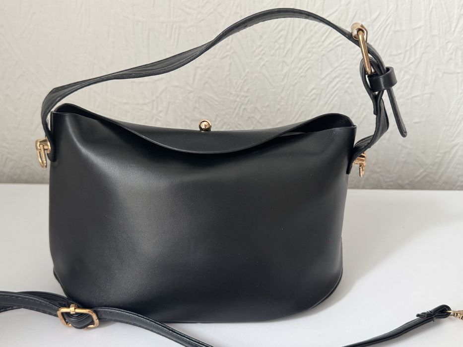 Сумка чорна , Нова! 20*10 см .