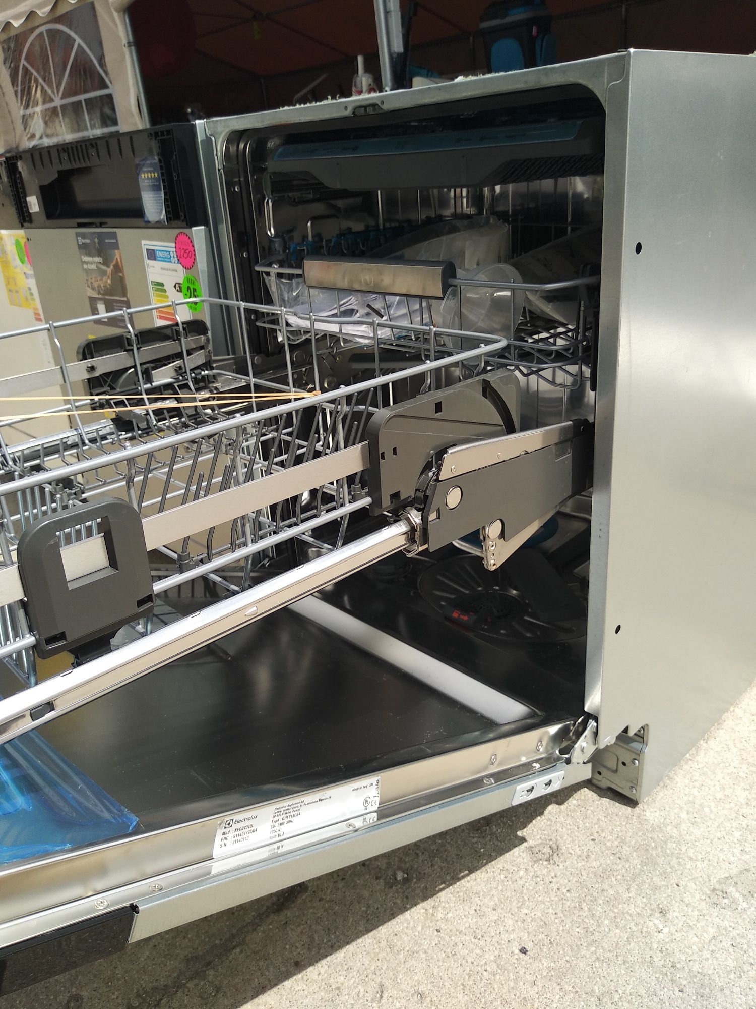 OUTLET Janki ul Wspólna 6 Zmywarka ELECTROLUX KECB7310L ComfortLift