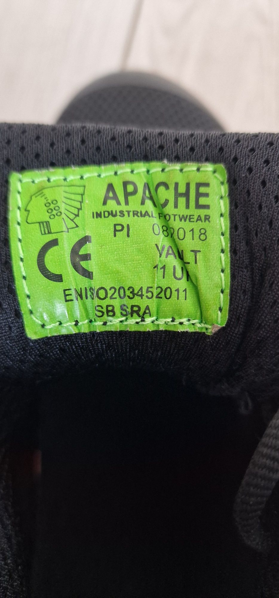 Buty robocze Apache r44 29cm