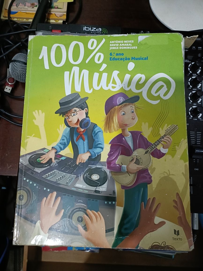 Vendo livros escolares do 6.ano