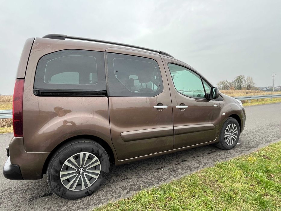 Sprzedam Peugeot Partner 1.6 HDI  lift