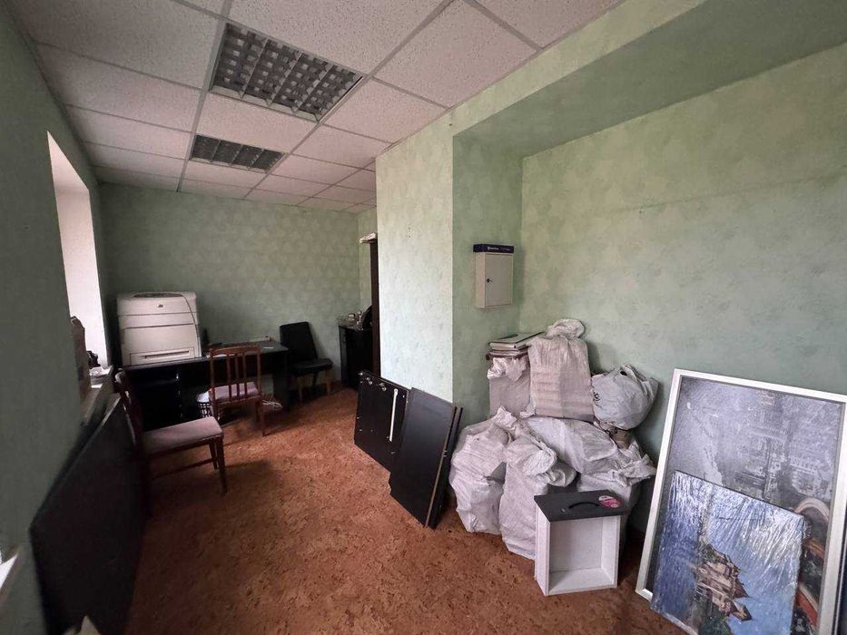 Оренда приміщення 13 м² на ПОДОЛІ — під склад або архів, БЕЗ КОМІСІЇ