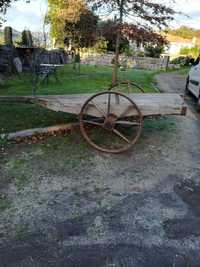 Carro de bois em bom estado