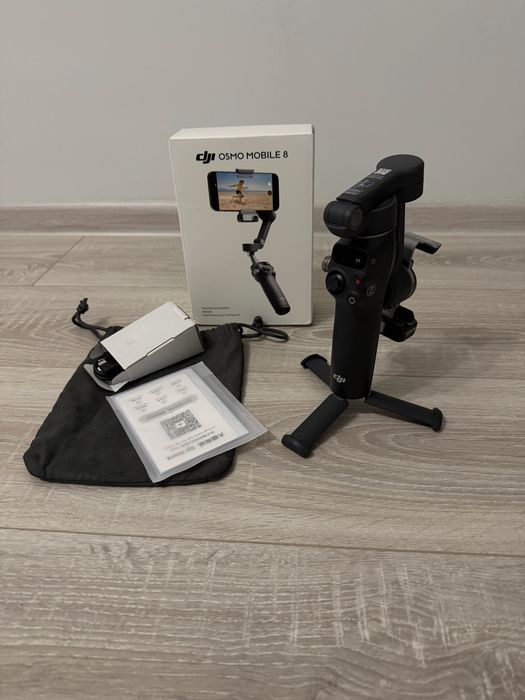 DJI Osmo Mobile 8