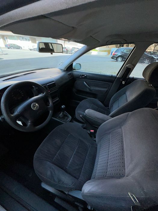 GOLF IV variant 1.4 - Ano 2000