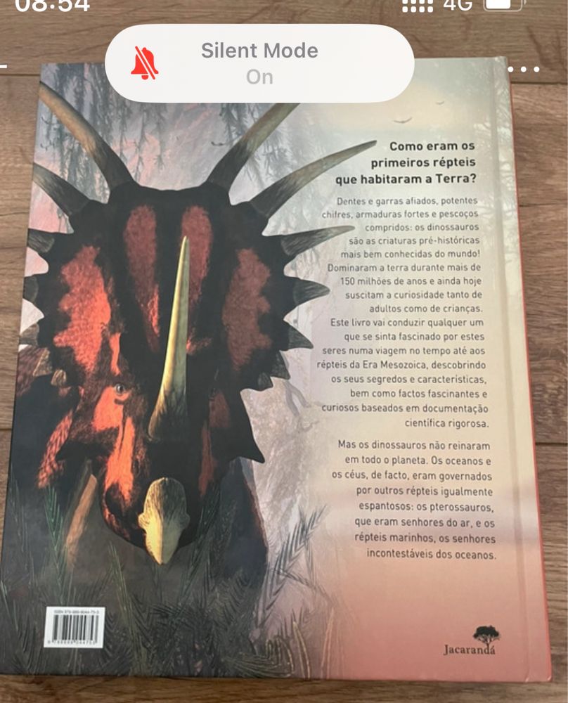 Llvro dinossauros