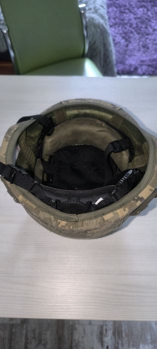 Шолом захисний , каска