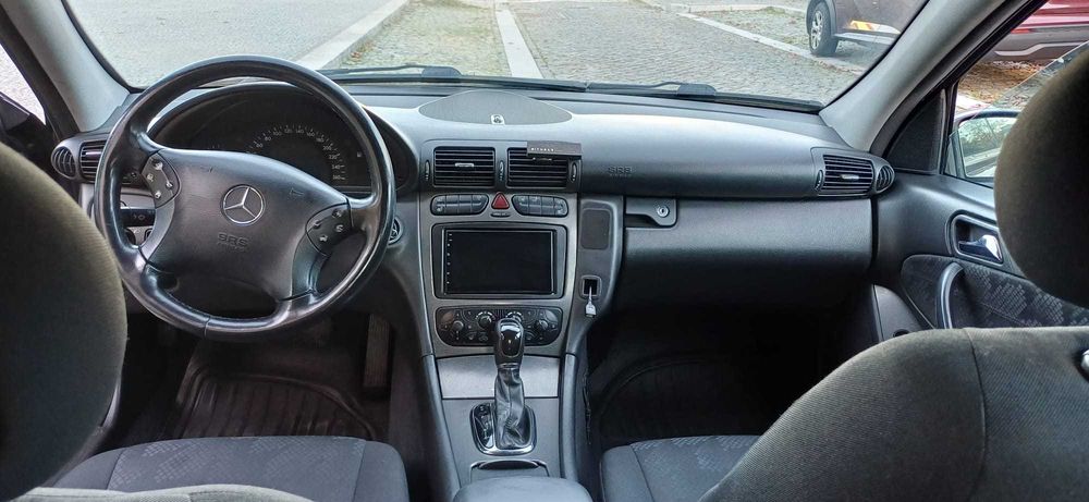 Mercedes-Benz C220 W203