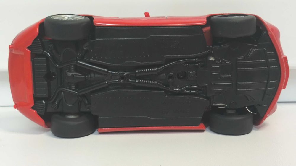 Модель, машинка BMW Z8 1.24 Cabrio Maisto Red