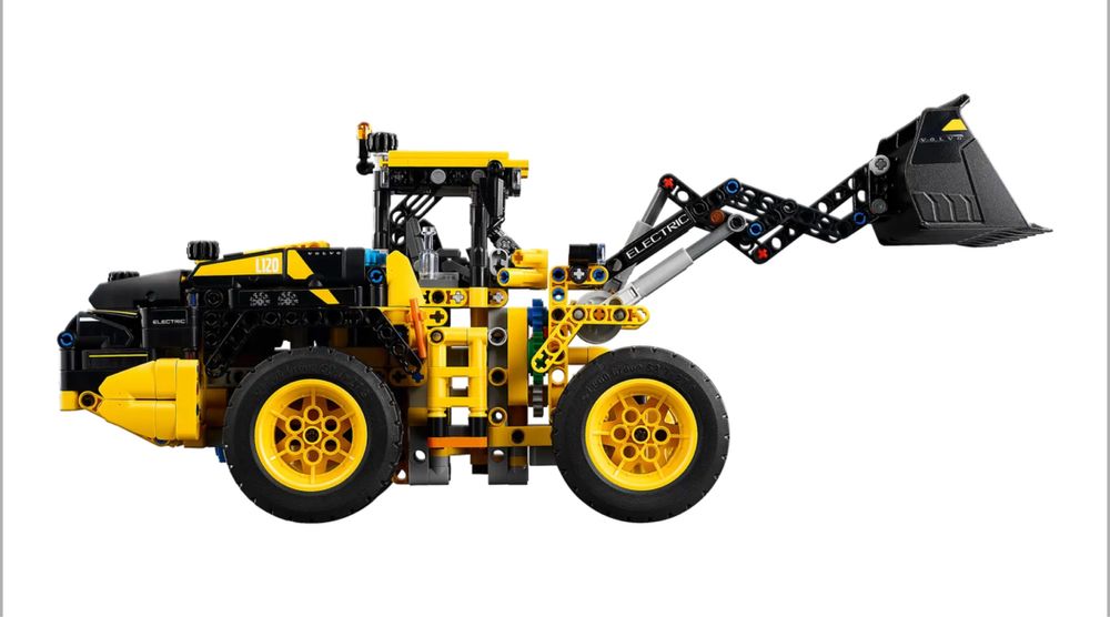 Конструктор LEGO Technic Volvo L120 Electric 973 елементи (42209)