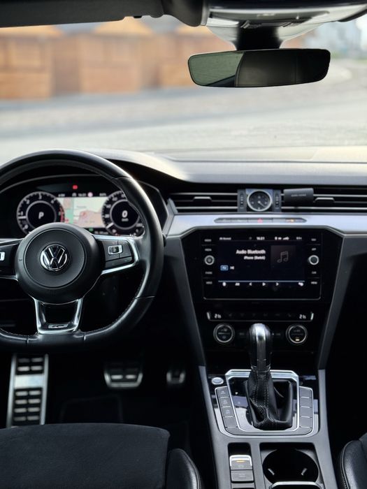 Volkswagen Arteon R-line