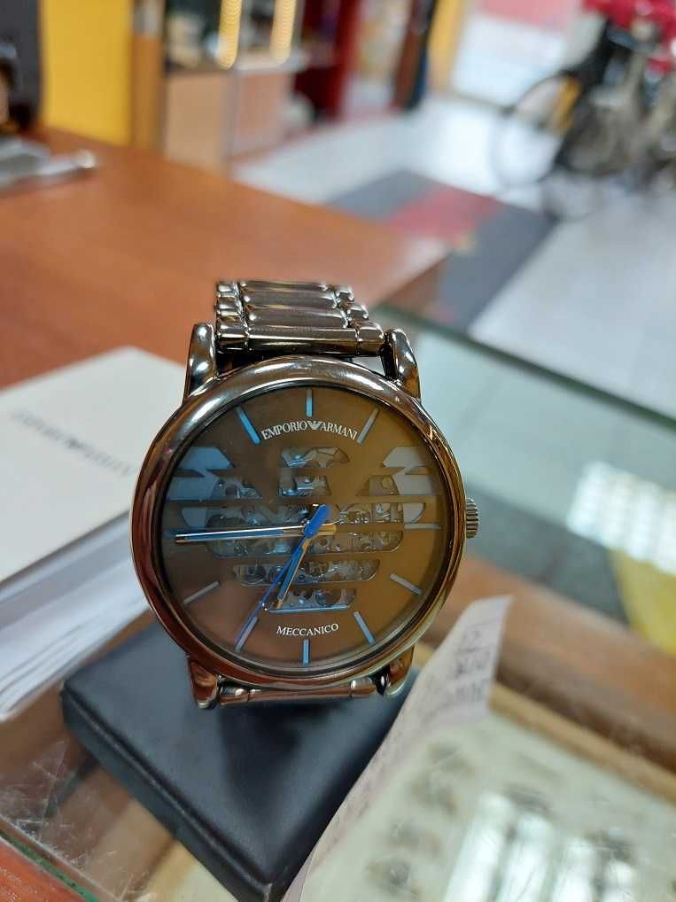 Zegarek EMPORIO ARMANI AR60029 Automat stan bardzo dobry.