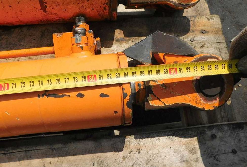 Siłownik Hydrauliczny Dł. 160cm/99cm Skok 61 cm Śmieciarka Dwustronny