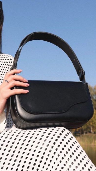 Сумка фірмова шкіряна мастак