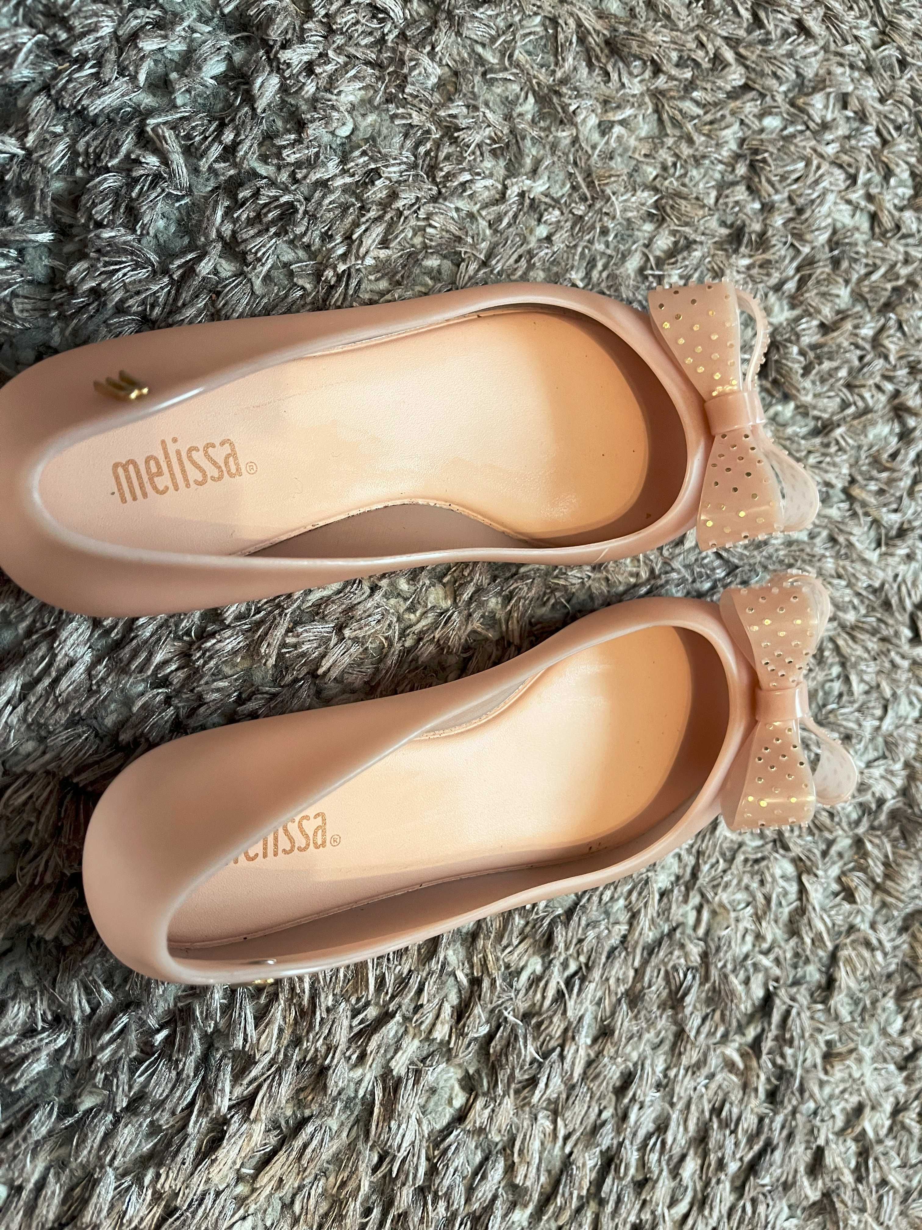 Dziewczęce gumowe balerinki z kokardką nude Melissa r35/36 JAK NOWE!