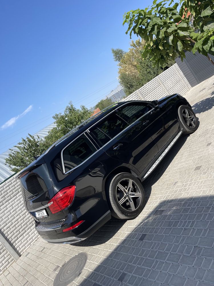 Mercedes gl 2015 г.