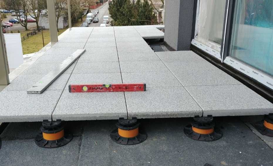 Tarasy wentylowane , balkony , patio