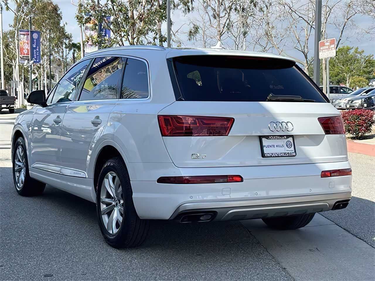 Audi Q7  Premium  2019