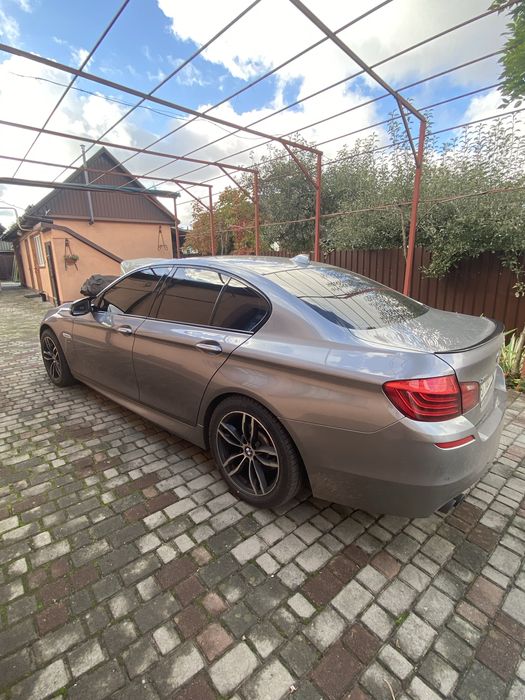 Продам бмв f10 2016 року повний привід