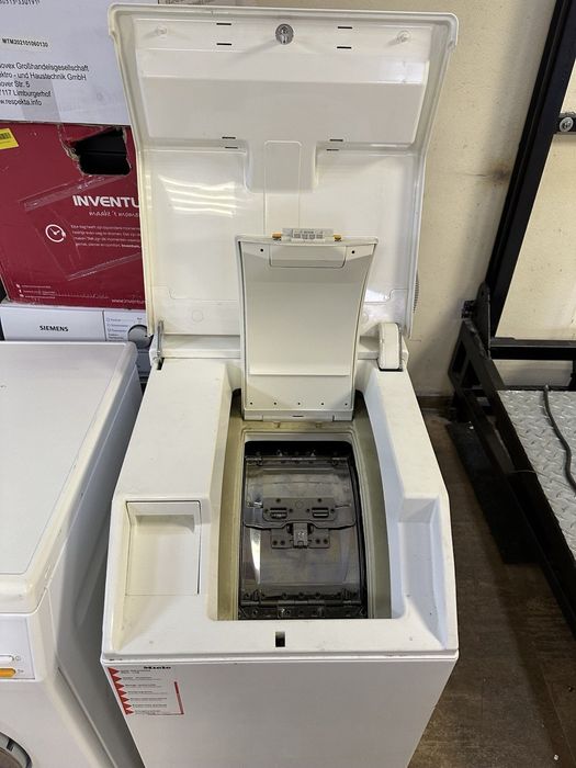 Пральна машина вертикальна Miele W151, з Німеччини