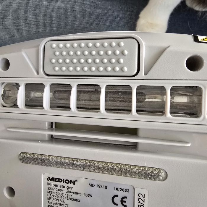 Odkurzacz na roztocza i bakterie UV-C