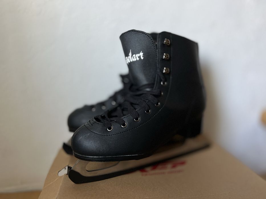 Фігурні ковзани Zelart