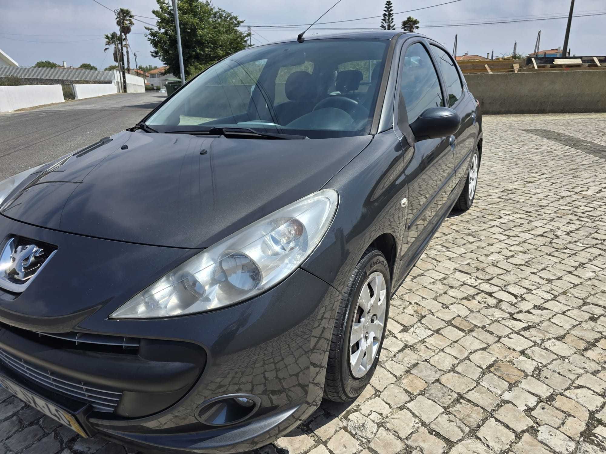 carro impecável  100% confiável  0% de problemas