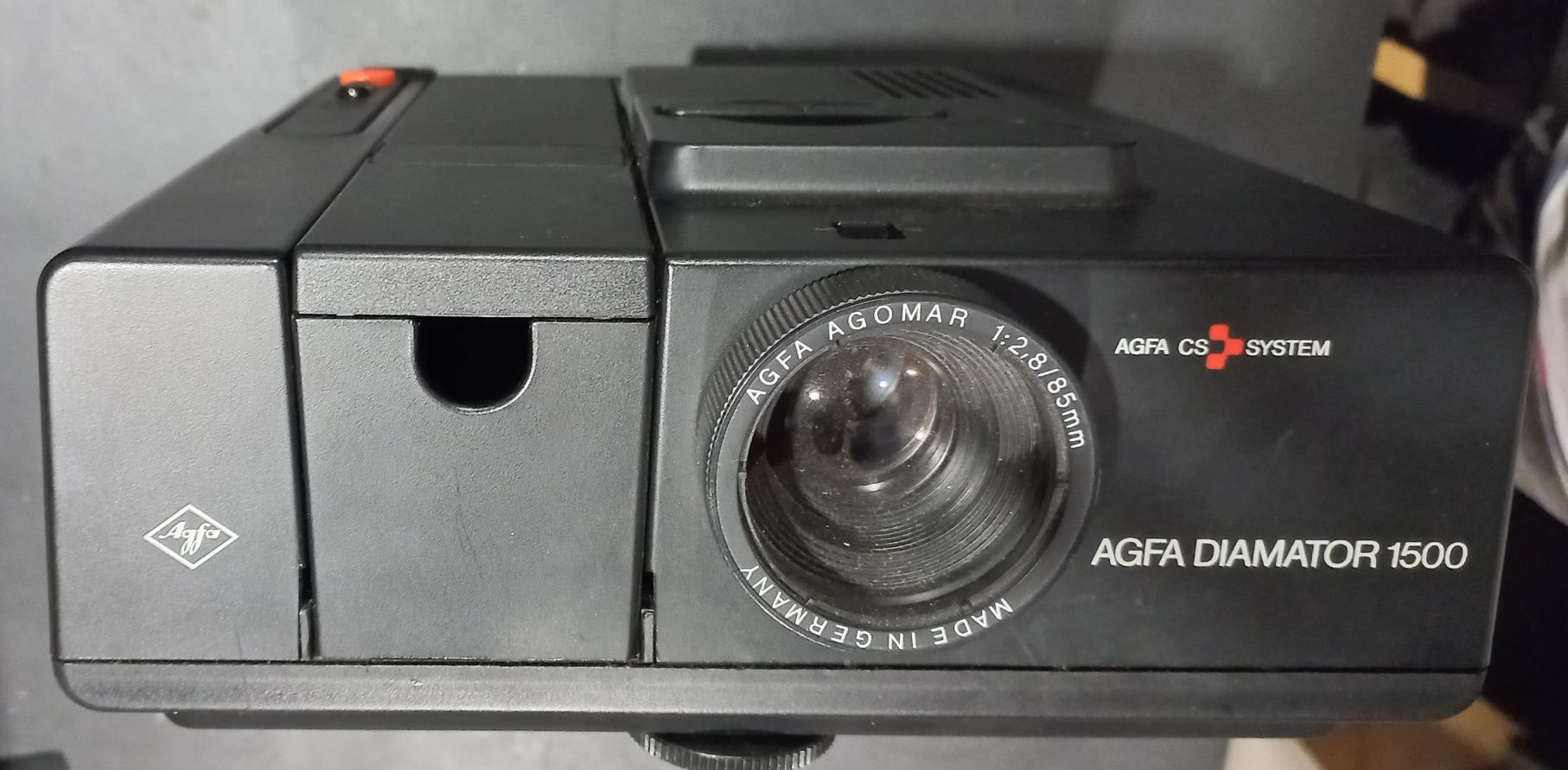 Projector de slides Agfa com lâmpada fundida