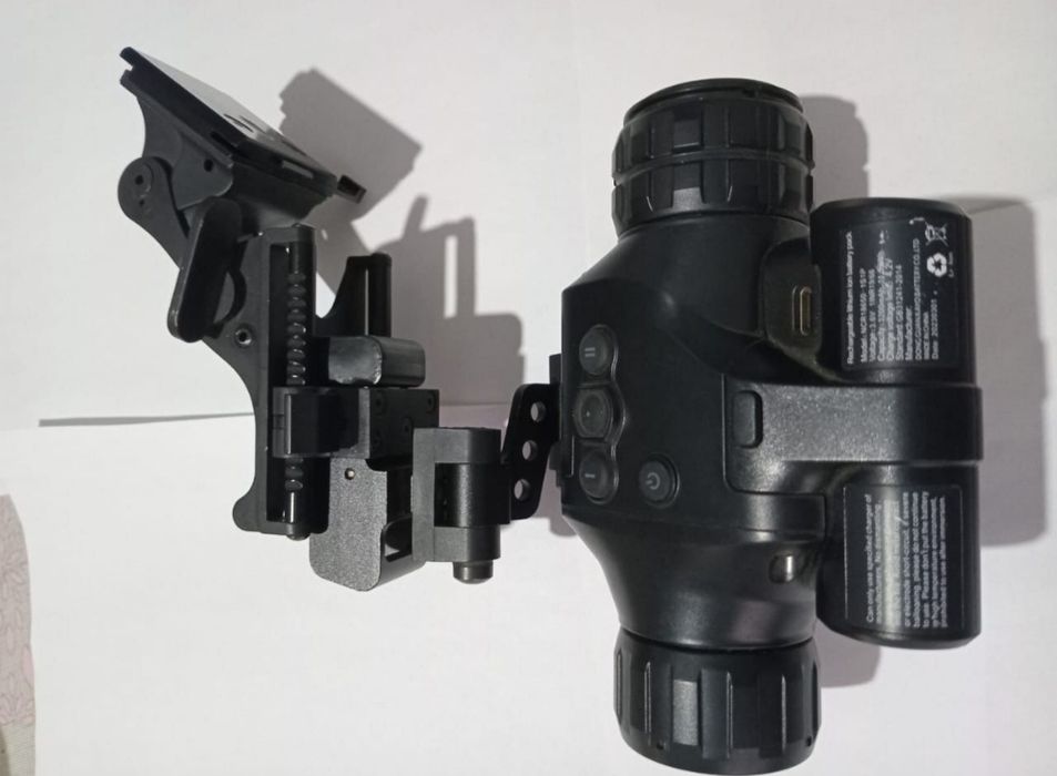 Прилад нічного бачення