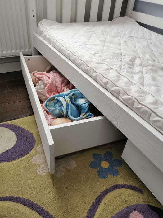 Łóżko piętrowe dziecięce  drewniane białe