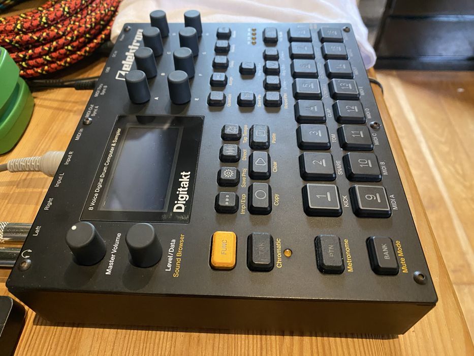 Elektron Digitakt