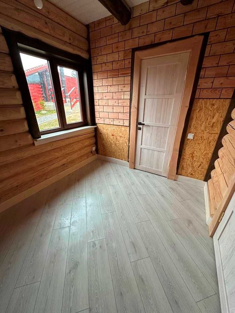 продаж будинку в Карпатах