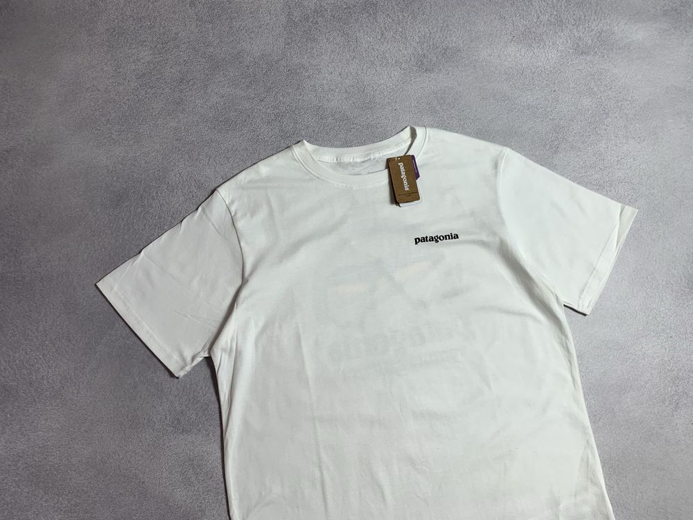 Новая Футболка Patagonia usa / Биг Лого на Спине
