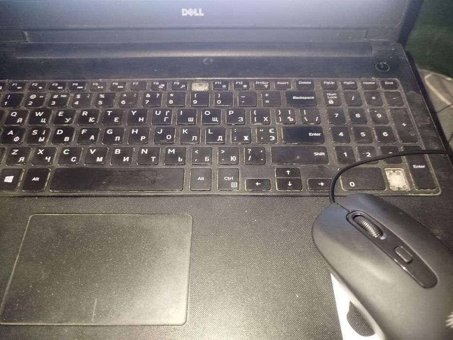 Продаю ноутбук Dell